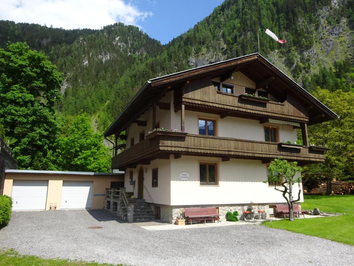 Ferienwohnung Rita Kroell Mayrhofen Esterno foto